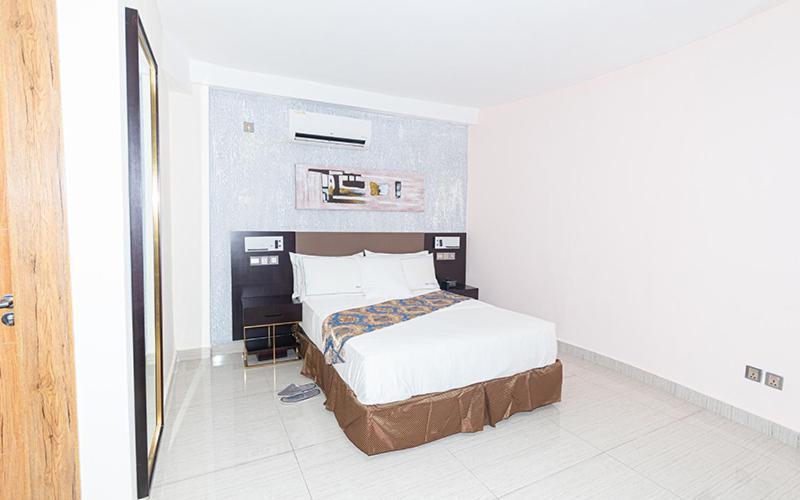 Hotel Le Figaro Douala Exteriér fotografie