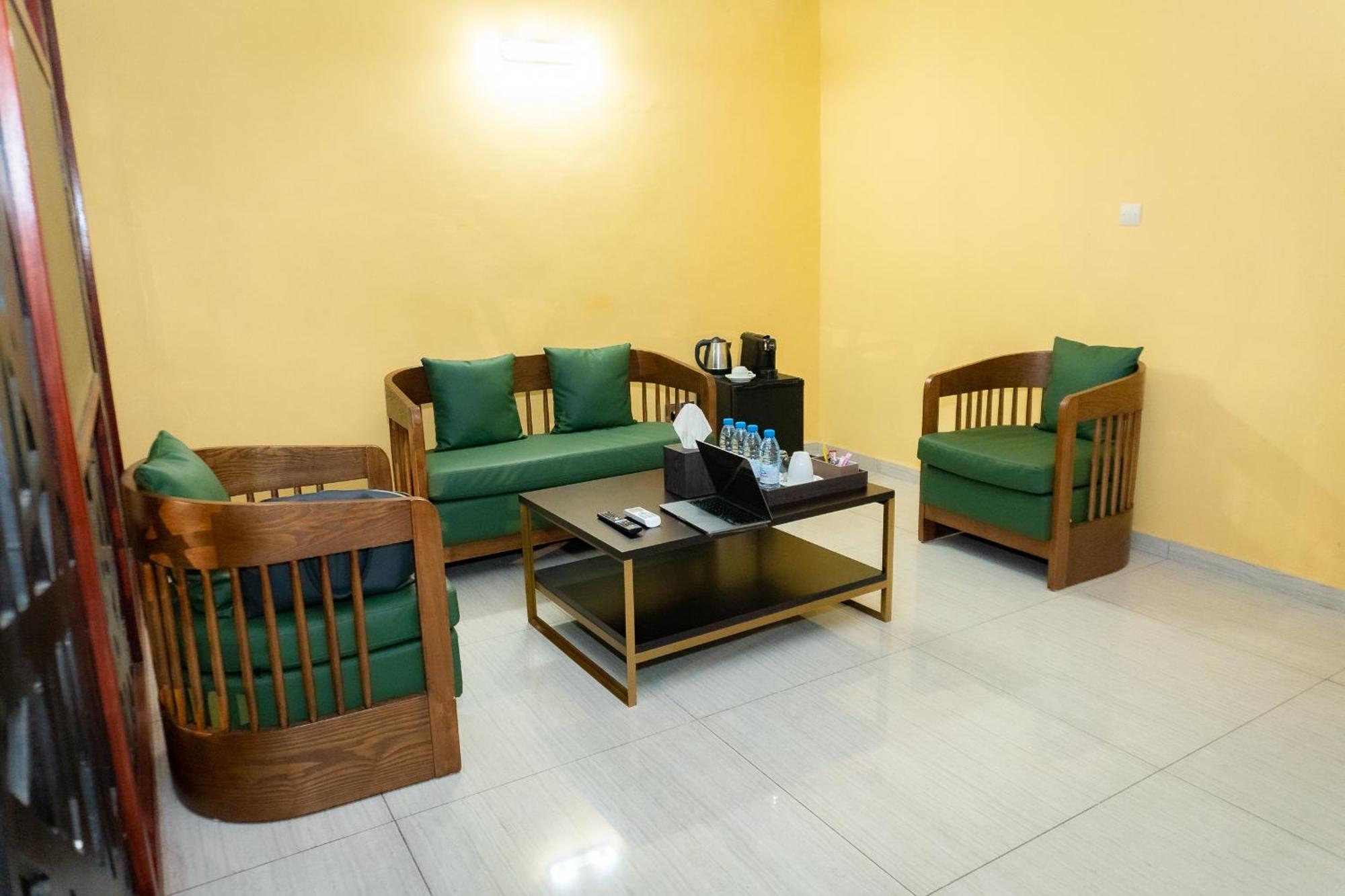 Hotel Le Figaro Douala Exteriér fotografie