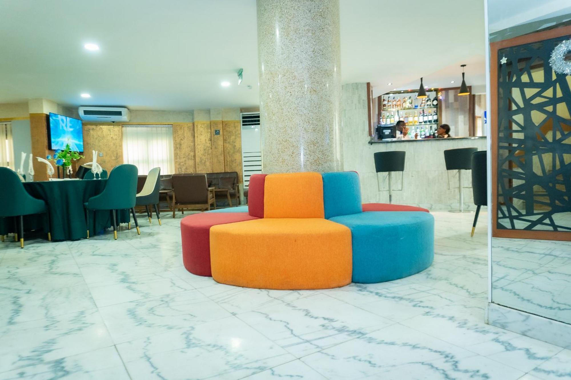 Hotel Le Figaro Douala Exteriér fotografie