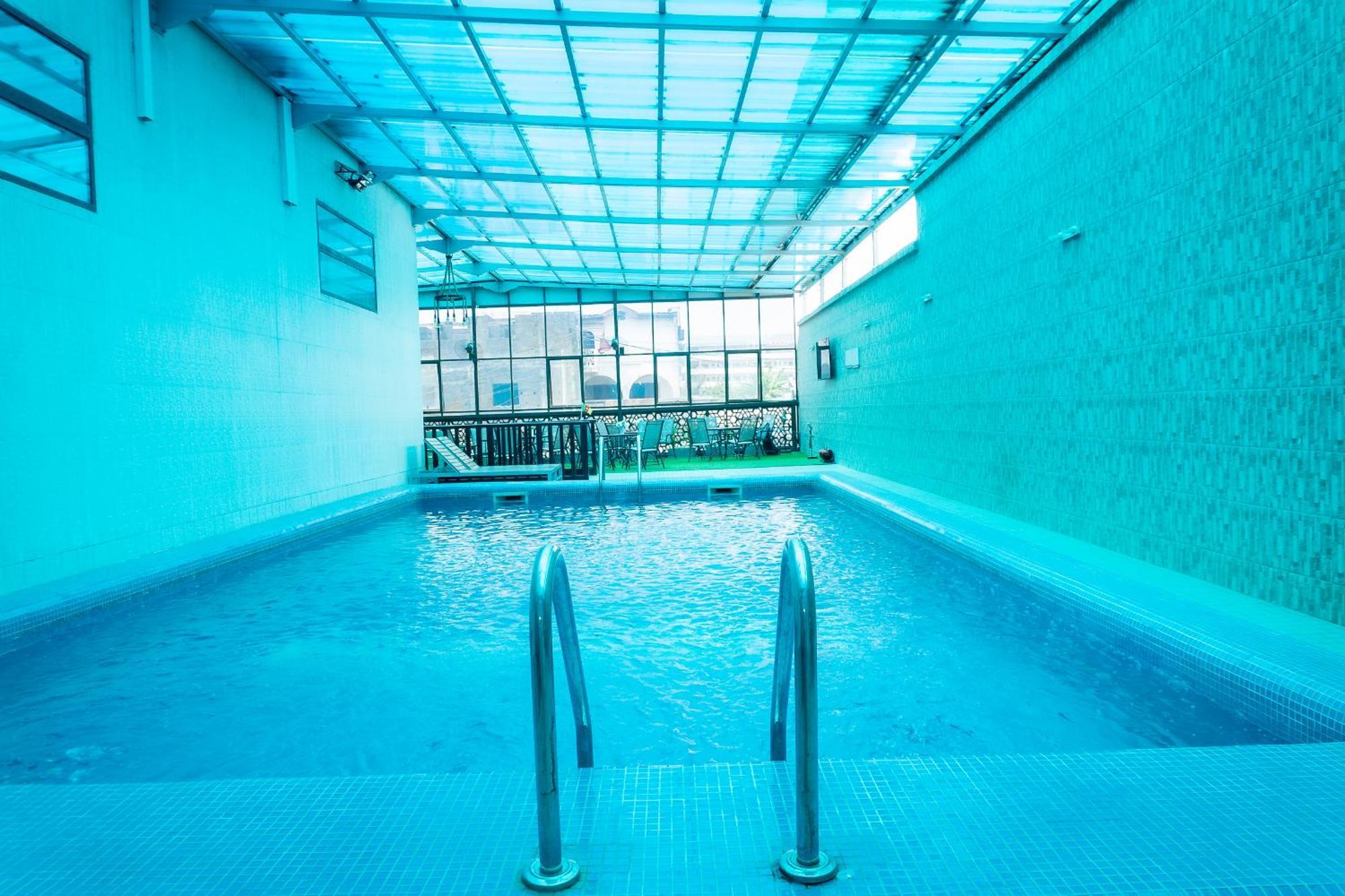Hotel Le Figaro Douala Exteriér fotografie